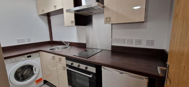 Studio to rent - Photo 1