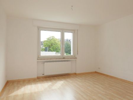 Gepflegte Drei-Zimmerwohnung mit modernem Duschbad und Balkon - Photo 5