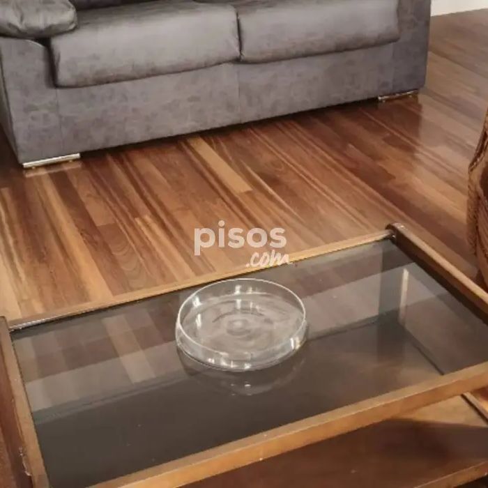 Piso en alquiler en Calle de Alfredo Saralegui - Foto 1