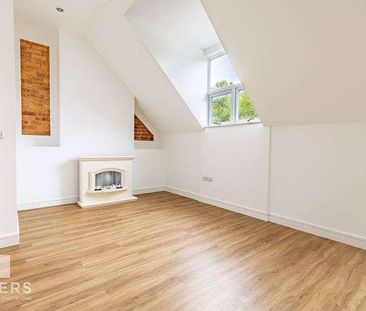 Park Views, The Crescent, Bournemouth, BH1 - Photo 2