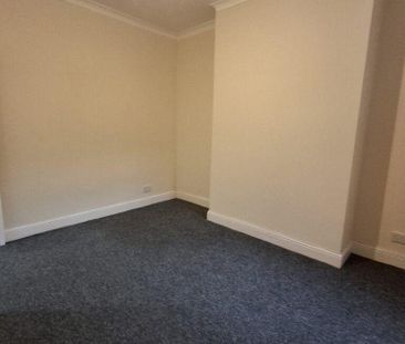 2 bedroom house to rent - Photo 2