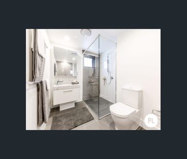 1 South City - 2 Bed, 2 Bath, 1 Car. North-facing, city views. - Photo 3