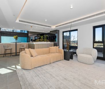 Furnished Southbank living with panoramic views - Photo 3