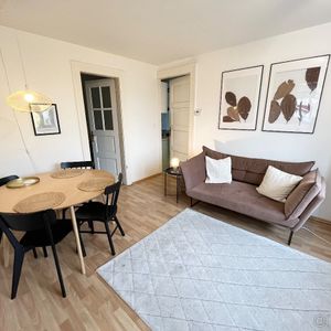 Prenájom 2 izbového bytu Bratislava – Staré mesto - Photo 2