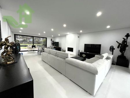 3 room luxury House for rent in Braga, Distrito de Braga - Photo 3