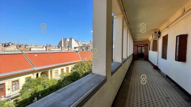 Kiadó jó állapotú lakás - Budapest VI. kerület - Photo 1