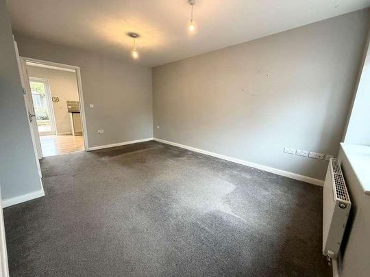 White Horse Avenue, Halstead, CO9 - Photo 1