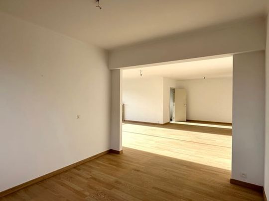 Appartement te huur - Photo 1