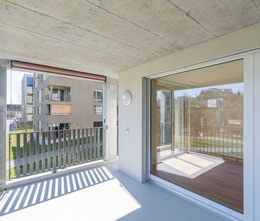 MIETEN OHNE MIETKAUTION - 3.5 Zimmerwohnung mit Sicht auf das Schloss - Foto 4