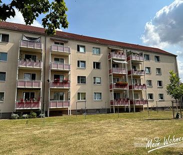 große 2 Raumwohnung für rüstige Rentner mit Dusche, Wanne und Balkon - Photo 3