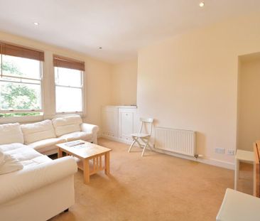 3 bedroom maisonette to rent - Photo 1