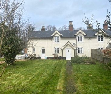 3 bedroom semi-detached house to rent - Photo 4