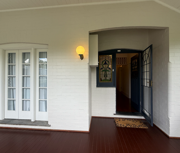 5 High Gate Road, Lindfield, NSW - Photo 2