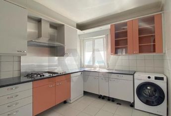 Apartamento T3 em Lisboa