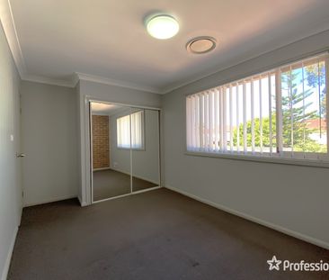 6/17 Carnation Avenue, Casula NSW 2170 - Photo 5