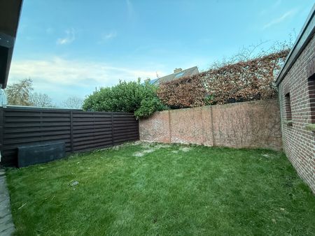 Prachtig gerenoveerde woning, rustig gelegen - Foto 5