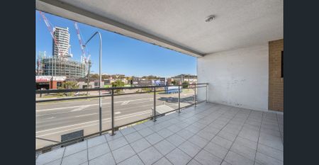 Walk To Station - Photo 3