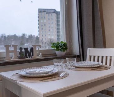 Kumlagatan, Bandhagen - Foto 3