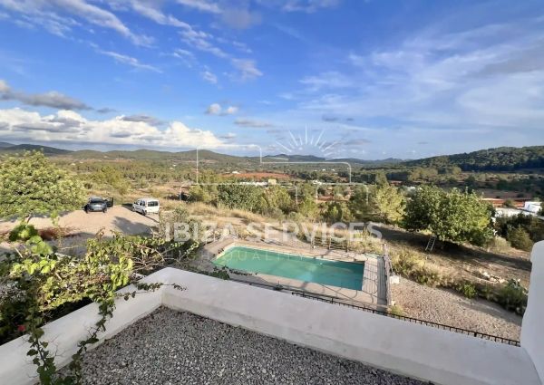 Authentic Finca with Pool in San Mateo, Ibiza for Rent