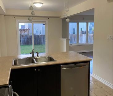 For Lease - 133 Worden Drive, Clarington, Ontario - Photo 1