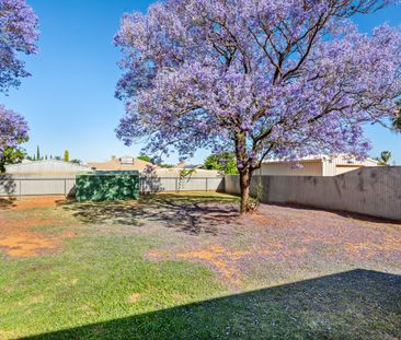 Renovated home complete with split systems and solar panels - Photo 1