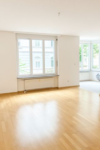 Sanierte Wohnung an ruhiger Lage nahe Rosenfeldpark - Foto 2