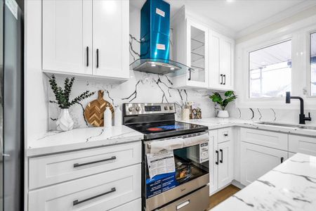 For Lease - 265 Gibbons Street Unit# Main, Oshawa, Ontario - Photo 2
