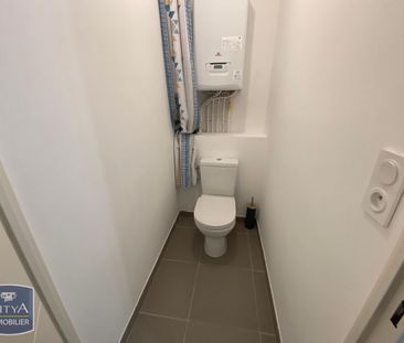 Location Appartement 2 pièces 41m² OLLIOULES 83190 - Photo 2