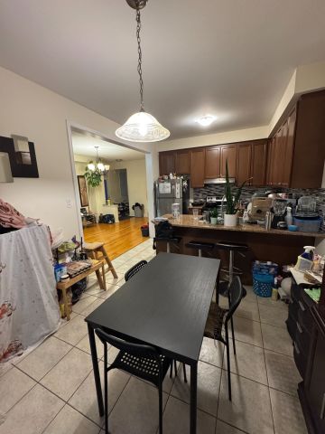 For Lease - 172 Vanhorne Close, Brampton, Ontario - Photo 3