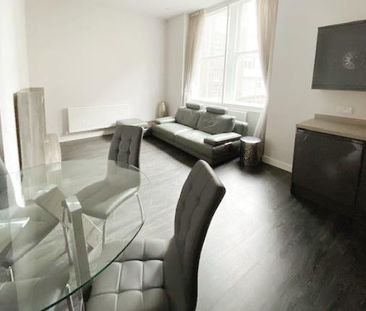 2 bedroom flat to rent - Photo 2
