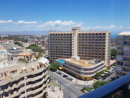 Alquiler de piso en Manantiales - Estación de Autobuses - Photo 3