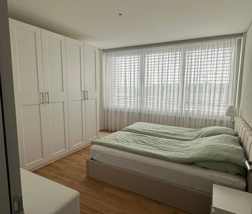 APPARTEMENT DE 3 PIÈCES À CHAM (ZG), MEUBLÉ, TEMPORAIRE - Foto 3