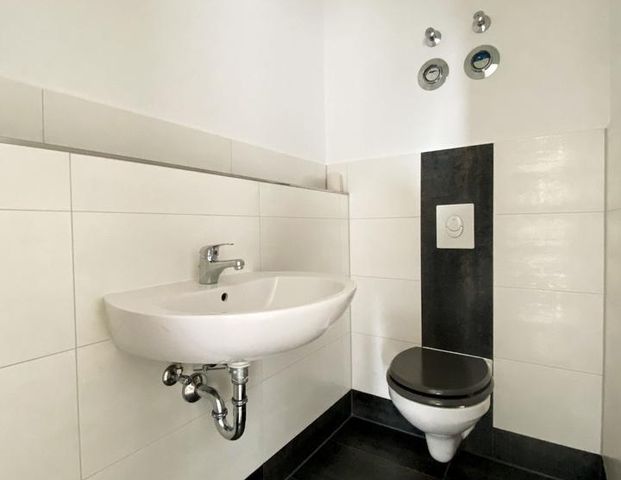 Attraktive 4-Raum-Maisonettewohnung im Zentrum West von Leipzig - Foto 1