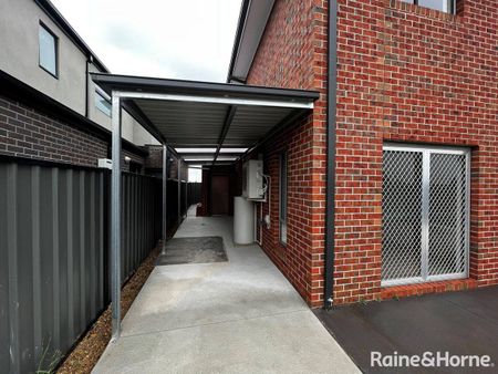 36 Neroli Crescent, Truganina, VIC 3029 - Photo 5