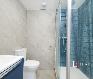 1 bedroom apartment to rent The Hard, Portsmouth, Hampshire, PO1 - Photo 3