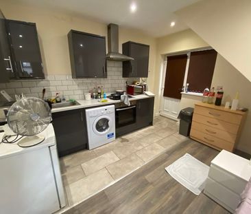 Derby Grove, Nottingham - Photo 4