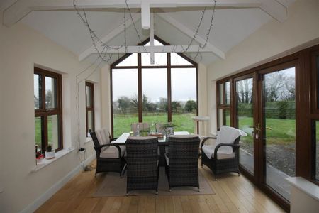 Bedroom, Gurranes, Innishannon, County Cork - Photo 2