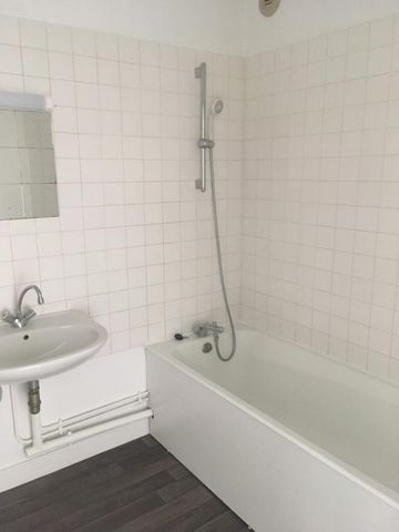 Location Appartement 2 pièces 40m² ST MEDARD EN JALLES 33160 - Photo 5