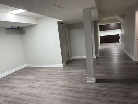 For Lease - 29 hollybush Street, Brampton, Ontario - Photo 3