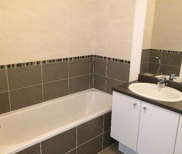 Location appartement Marseille 11ème (13011) - Photo 1