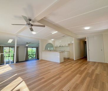 THREE BEDROOM FAMILY HOME - Photo 2