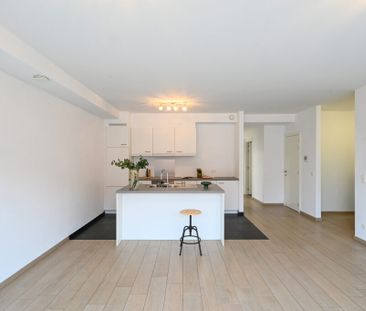 Lichtrijk appartement met terras in Borsbeek - Foto 5