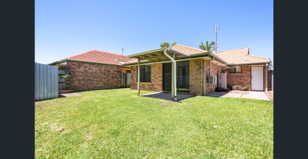 Tidy 3 bedroom home in convenient location - Photo 5