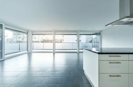 Modern and bright 4.5-room apartment on the ground floor in Bremgarten - Photo 2