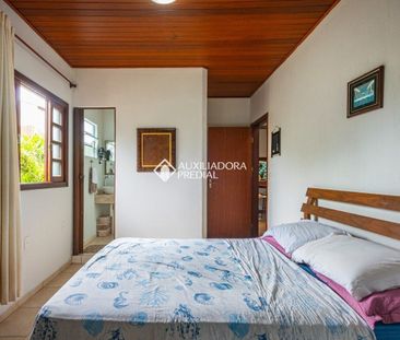 Casa com 2 quartos e 155m² para alugar em Ratones, Florianópolis. - Foto 1