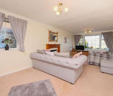 2 bedroom bungalow to rent - Photo 1