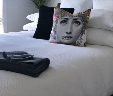 Fully furnished - short or longer term avail. - Photo 6