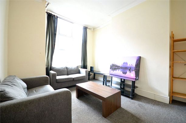 Cedar Grove, Fallowfield, Manchester, Greater Manchester, M14 6YF - Photo 1