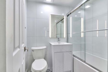 1900 avenue Lincoln - Cozy Studio Apartment for Rent - Photo 4