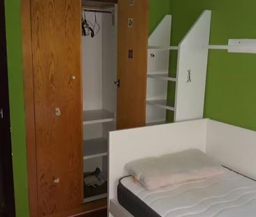 Calle de Poza de la Sal, Madrid, Community of Madrid 28031 - Photo 4